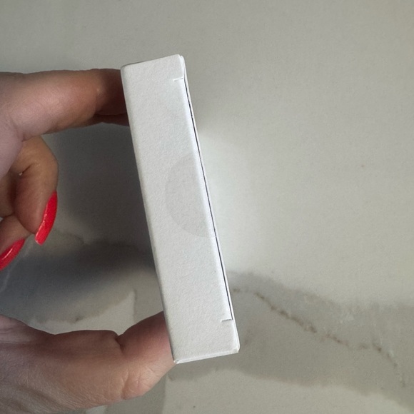 Brand new sealed box. Eyeshadow palette 6 shades for Smokey eyes - Picture 4 of 5